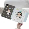 Funda Protectora para Tableta con Diseño de Lunares y Ángel, Hebilla Pequeña de Jade, Adecuada para iPad Pro 11/13 pulgadas, Air 8/7/6 con Ranura para Lápiz