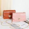 Bolso de mujer 2022, nuevo bolso cuadrado pequeño de moda, bolso de cadena estilo coreano, bolso bandolera de hombro para mujer, bolsos de mujer al por mayor
