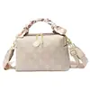 Bolso cruzado para mujer Versátil 2025 Nuevo bolso de mano de moda Bolso de hombro simple estampado Bolso tipo almohada Transfronterizo