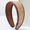 Moda Coreana Nova Faixa de Cabelo de Couro com Textura Xadrez Estilo Ins Versátil Retrô Aba Larga High-end Acessórios de Cabelo de Celebridade da Internet