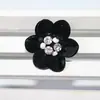 Directo de fábrica hecho a mano con cuentas DIY accesorios para ropa robot piña lentejuelas flor calcetines sombrero accesorios