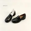 Sapatos Pequenos de Couro Estilo Britânico Retrô Femininos Outono Inverno Novos Meia-Salto Sapatos de Trabalho Bico Redondo Salto Grosso Sapatos de Encaixe Mocassins