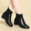 Botas curtas com salto plataforma femininas outono e inverno novos sapatos de couro macio botas finas sola grossa sapatos femininos com botas forradas de lã uma geração de cabelo