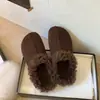 2026 Otoño Invierno Nuevas Pantuflas de Piel para Mujer Calientes para Exteriores Suela Gruesa Punta Cerrada Birkenstock Zapatos Individuales Moda Casual Pantuflas de Correa Única