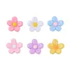 Color Crema Flor Pequeña Dibujo Animado Creativo Hecho a Mano DIY Accesorios para Joyería Pegamento de Crema Resina Piezas Pequeñas Materiales Venta al por Mayor