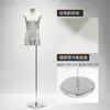 Modelo masculino de estilo coreano ajustado, accesorios de media figura humana, escaparate de ropa, modelo informal de moda, expositor de cuerpo entero