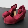 Sapatos Femininos de Palha com Salto Anabela Estilo Verão 2026, Alpargatas Femininas de Camurça com Cadarço, Sapatos Femininos Retro para Aumentar a Altura, Atacado para Exportação