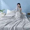 Colcha de Seda Fresca de Verano Transfronteriza Clase A Individual y Doble Lavable a Máquina Colcha para Aire Acondicionado Regalo Colcha Delgada Fabricante Venta al por Mayor