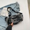 Bolsa de cintura leve estilo coreano esportiva fofa bolsa de cintura transversal estilo japonês fresco e simples bolsa de peito estilo mori para montaria