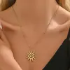 Collar Colgante Espiral de Sol Transfronterizo Europeo y Americano para Mujer en Amazon, Colgante Hueco de Oro Personalizado, Cadena de Cuello de Moda y Sencilla