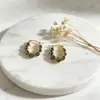 Brincos de Pérola Geométricos com Pino de Prata 925 para Mulheres, Brincos de Franja Modernos, Brincos de Luxo, Brincos Elegantes Retrô Venda por Atacado