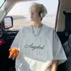 Nova Camiseta de Verão 2025 Masculina Camurça Estampada em Aço Manga Curta Marca da Moda Tendência Camiseta Gola Redonda Tamanho Grande Solta para Homens