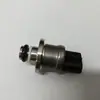 Apeek Auto Parts Sensor de Presión de Riel Oe Mr560127 Mitsubishi Pajero E1T41671