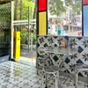 Mesas y Sillas Plegables de Restaurante de Té Estilo Hong Kong, Puesto de Comida, Casa de Té, Mesas y Taburetes de Acero Inoxidable con Patrón de Escamas de Pescado, Mesas y Sillas de Comedor del Sudeste Asiático