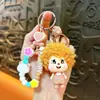Chaveiro de Menina Cacheada Fofa Pingente para Mochila Bolsa Boneca Brinquedo de Pelúcia para Casal Ornamento Pequeno Presente Venda por Atacado