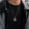 Estilo Hip-Hop Retro Cada Uno Collar Rotatorio Redondo Hueco Hombres Agresivo y Generoso Estilo Literario Colgante Creativo
