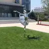 Escultura de Bailarina de Ballet de Acero Inoxidable con Diseño Hueco tipo Espejo, Escena Geométrica Abstracta de Movimiento de Fibra de Vidrio