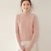 26 Novo Suéter de Cashmere Meia-Gola Outono/Inverno para Mulheres, Tricô Grosso de Ponto Trançado Cor Sólida Solto Amigo da Pele Suéter Básico Tricotado