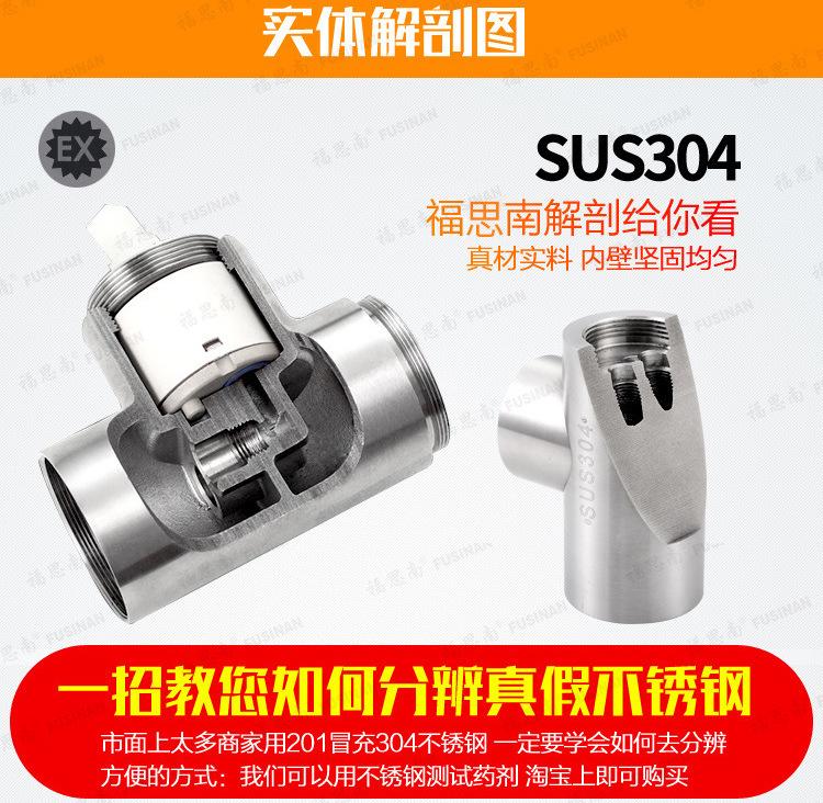 4467435534_1906762833