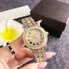 Sudeste Asiático Comercio Exterior Moda Reloj de Acero para Mujer Moda Europea Aliento de Bebé Diamante Aleación de Acero Correa de Acero Reloj para Mujer