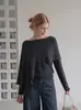 Design irregular estilo francês, suéter de malha de manga longa suave e elegante para mulheres, xale tipo capa, blusa que imita duas peças emagrecedora