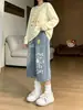 Calça Jeans Cropped com Estampa Graffiti de Desenho Animado Selecionada Cuidadosamente para Mulheres Verão 2026 Nova Calça Reta Larga de Comprimento Médio Solta