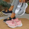 2026 Nueva Estación Independiente de Dropshipping de Amazon Zapatos de Mujer Transpirables Flyknit Tallas Grandes Zapatos para Madres Zapatos sin Cordones Zapatos Individuales para Mujer