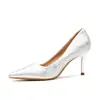 Zapatos de Tacón Alto Estilo Chino para Mujer, Nuevo Modelo 2026, Tacones Finos Estilo Hada, Delicados y Versátiles, Elegantes y Deslumbrantes, Perfectos para Combinar con Qipao