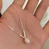 Collar de Plata Quebrada con Perla Única Estilo Coreano, Femenino, Estilo Lujo Ligero, Diseño de Nicho de Gama Alta, Cadena Geométrica para Clavícula