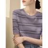 25 Xia Xin Elegante Reductor de Edad Adelgazante Look Rayas Tejido Jacquard de Seda Helada Camiseta de Manga Corta Cubriendo la Carne y Versátil Top Holgado para Mujer