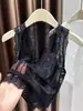 Camiseta sin mangas de encaje con cuello en V Ning XinYi, capa interior de camiseta, top base de malla fina para mujer, blusa francesa calada