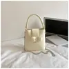 Shuai Mijia 2026 Bolso Casual de Verano Nuevo para Viajes Diarios, Bolso de Mano para Llevar Debajo del Brazo y al Hombro, Elegante Bolso Plegado con Lazo