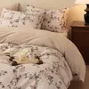 Juego de cuatro piezas estilo vintage de algodón cepillado, funda de edredón de algodón puro engrosado para otoño, juego de ropa de cama Nantong, juego de sábanas de tres piezas 4