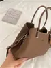 Bolso de Mano Minimalista Retro para Mujer 2026 Otoño Nuevo Bolso Cruzado de Hombro para Viaje Diario Bolso Tote de Gran Capacidad de Alta Gama