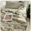 Manta tipo gorro retro Hilo arrugado de algodón puro Manta de felpa para bebé Colcha para aire acondicionado Manta para siesta en la oficina Manta para dormitorio