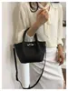 Bolso Cubo de Mano de Moda de Diseño de Nicho para Mujer 2026 Nuevo Bolso Versátil para el Trabajo Bolso Pequeño Cruzado de Gama Alta