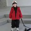 Chaqueta para Niños 2026 Nuevo Modelo Impermeable de Tres en Uno para Primavera y Otoño Cardigan Negro Elegante Superior para Niños