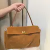 Bolsa de couro legítimo Rodeo para axila, couro bovino com textura de camurça, design estruturado e tridimensional, adequada para o trajeto diário, exala um toque de luxo e oferece grande capacidade - uma bolsa tote feminina