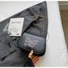 High-end prata arco underarm bag moda feminina nicho bolsa hot girl moda all-match saco do mensageiro
