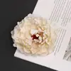 Nuevas Cabezas de Flores Artificiales de Peonía Decoración de Flores de Seda DIY Accesorios para el Cabello Hechos a Mano Pasadores Flores Artificiales Retro Europeas Fabricante Venta al por Mayor
