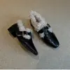 Mocasines mullidos estilo británico con forro de polar para mujer, nueva colección otoño/invierno 2026, con detalles de hebilla, planos de punta fina, cálidos y acogedores