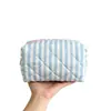 Bolsa de almacenamiento octagonal en stock transfronteriza, alto valor estético, bolsa de maquillaje de gran capacidad, bolsa cuadrada pequeña a rayas de bloqueo de color para dormitorio al por mayor