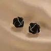 Pendientes de Botón de Camelia de Lujo Ligero de Nicho Venta Caliente Sentido de Alta Gama Pendientes de Influencer Sencillos Versátiles Temperamento Flor Joyería para Orejas Al por Mayor