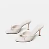 Sandálias de Salto Alto Abertas Estilo Francês para Mulheres, Versáteis para o Verão, com Laço e Bico Fino Stiletto, 2026