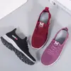 Zapatos Personalizados Transfronterizos para Mujer 2024 Primavera y Verano Nuevo Estilo Zapatos de Malla Calados de Una Sola Pierna Antideslizantes Zapatos para Madres Zapatos para Mujeres de Mediana Edad y Mayores