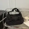2025 Nova Bolsa Tote Plissada Casual Leve Transfronteiriça Grande Capacidade Leve Viagem Aula Deslocamento Transversal