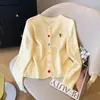 Chaqueta Suéter de Punto con Botones de Corazón Coloridos Estilo Coreano Hilo de Puntos para Mujer Otoño e Invierno Nuevo Estilo Dulce Cárdigan de Punto