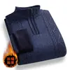 Nuevo suéter casual de punto para hombre de otoño e invierno, versátil, forro polar, media cremallera, cuello alto, suéter moderno