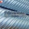 Vários Tubos de Filtro de Água Tipo Ponte Galvanizados Estão em Estoque. Tubos de Filtro de Água Tipo Ponte com Furação Espiral São Processados com Furos Redondos e Tubos para Poços Profundos
