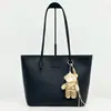 Bolso de hombro para mujer de fabricante transfronterizo, bolso tote de gran capacidad, nuevo estilo de moda para el trabajo y los desplazamientos, bolso de axila de gran capacidad